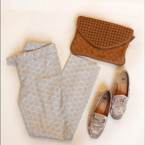 Gap slim cropped skinny print pant. 🔹NWOT. 🔹00